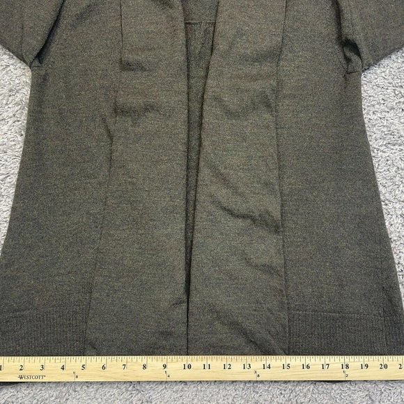 Tweeds Women Olive Green 100% Merino Wool Cardigan Sweater Roll‎ Collar size M - Picture 8 of 9